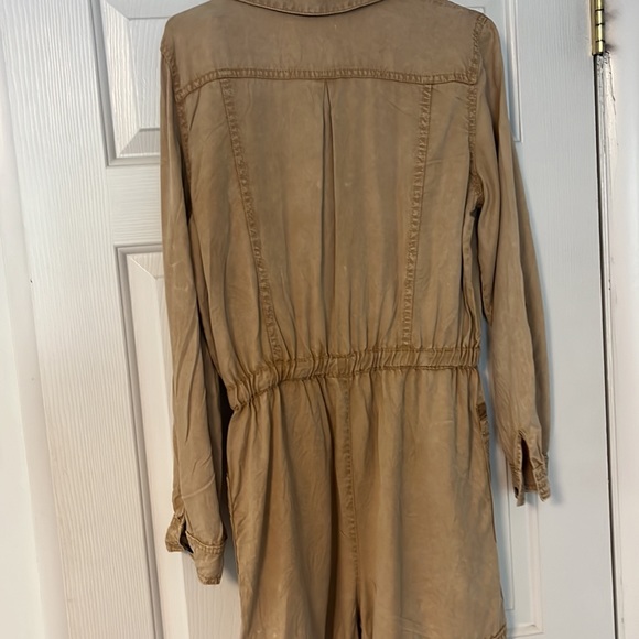 By Anthropologie Ivy Utility Romper - Picture 10 of 11